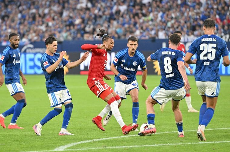 0:0 auf Schalke: Der FC Bayern verliert ein paar Herrschaftsinsignien
