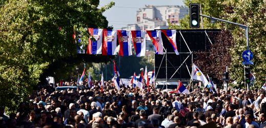 Ratko Mladić: EU verurteilt »Verherrlichung von Kriegsverbrecher« bei Beisetzung in Belgrad