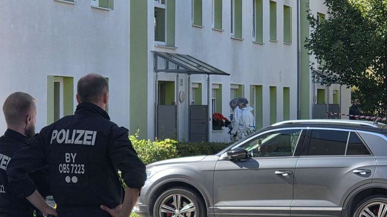 Doppelmord: Verdächtiger (19) weiterhin in Klinik – Polizei untersucht „jeden Quadratzentimeter“