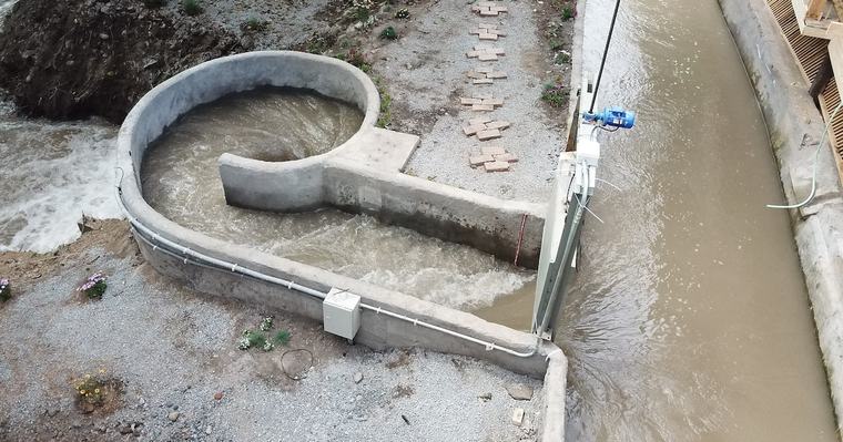 Belgier entwickeln besonderes Wasserkraftwerk: Das Prinzip kennen viele aus der Badewanne